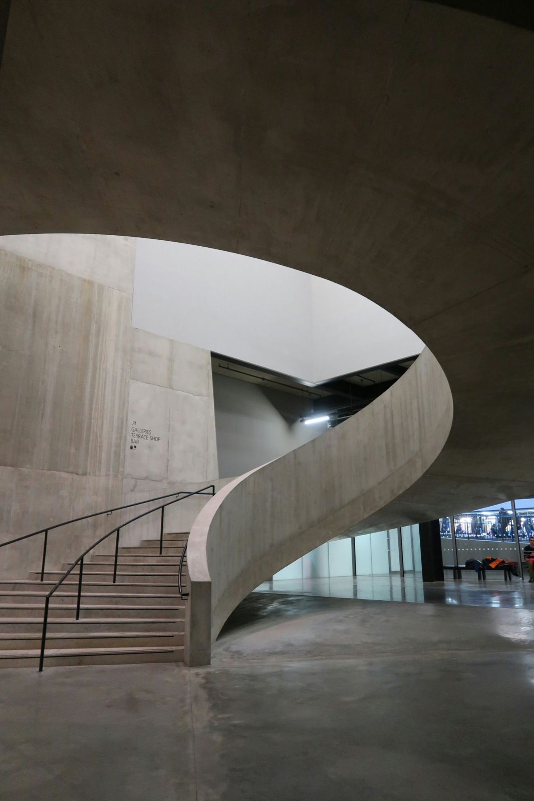 Architecture by Hernan Rodriguez